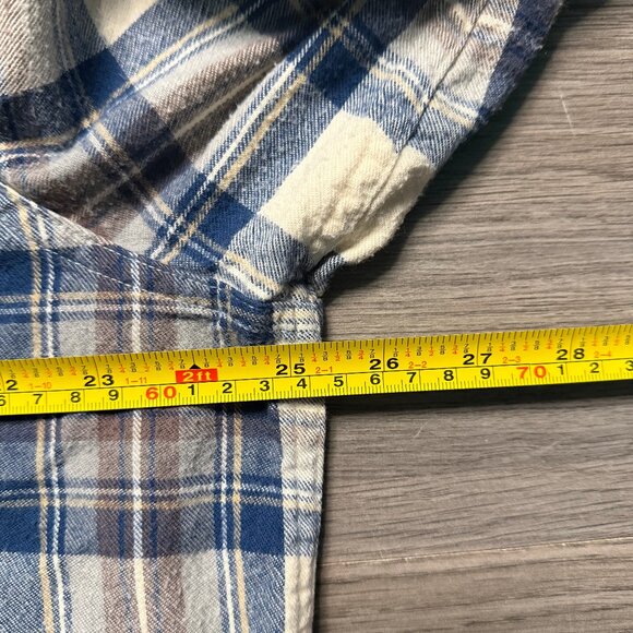 L.L. Bean Men's Scotch Plaid Flannel Shirt - White/Brown/Navy - Picture 4 of 5